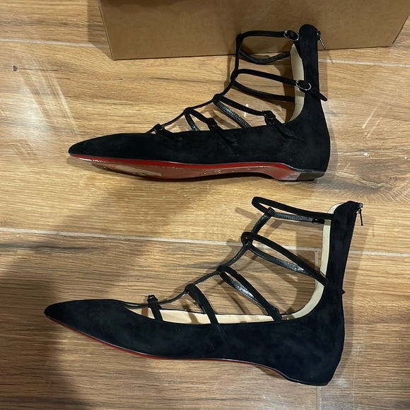 Louboutin velour strap flat shoes size 37 or 7 - Picture 4 of 10